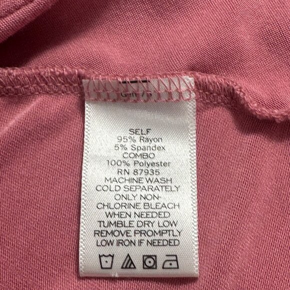 LOGO by Lori Goldstein 3X Knit Top with Chiffon Back Inset & Pockets Boho Casual - Picture 6 of 11